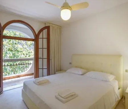 Shumann Villa *